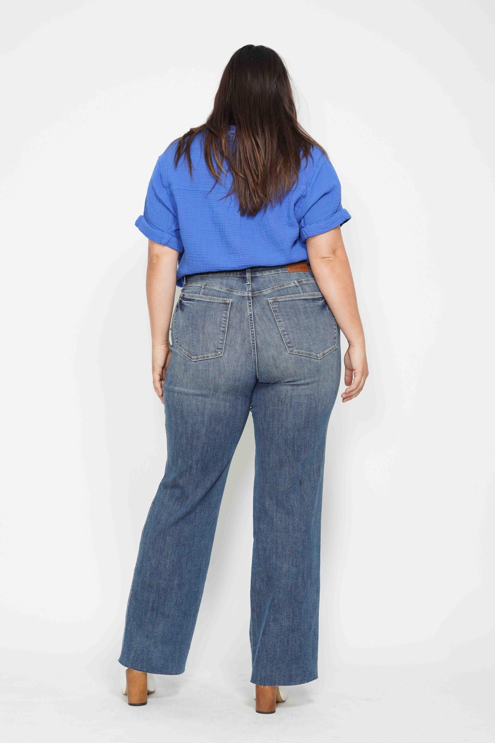 MID RISE TUMMY CONTROL VINTAGE STRAIGHT MEDIUM WASH JUDY BLUE DENIM-PLUS