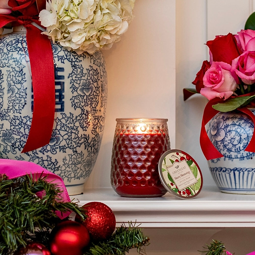 MERRY MEMORIES SCENTED 13oz SIGNATURE CANDLE BY GREENLEAF