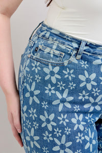 HIGH WAIST FLOWER PRINT CROPPED WIDE LEG JUDY BLUE DENIM MEDIUM WASH