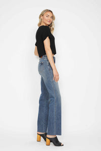 MID RISE TUMMY CONTROL VINTAGE STRAIGHT MEDIUM WASH JUDY BLUE DENIM-PLUS