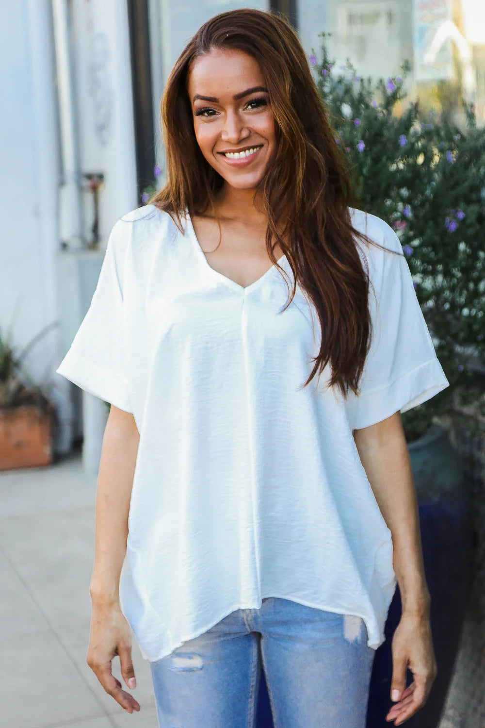 IVORY CRINKLED WOVEN CUFFED SLEEVE TOP