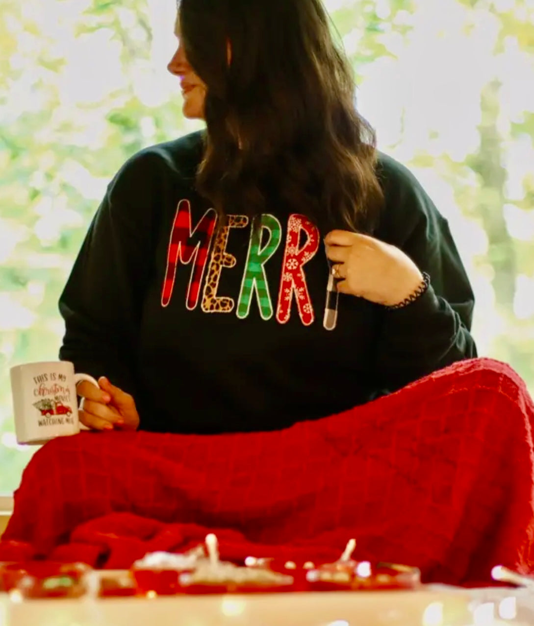 BLACK MERRY SEQUIN APPLIQUED HANDMADE CHRISTMAS TEE