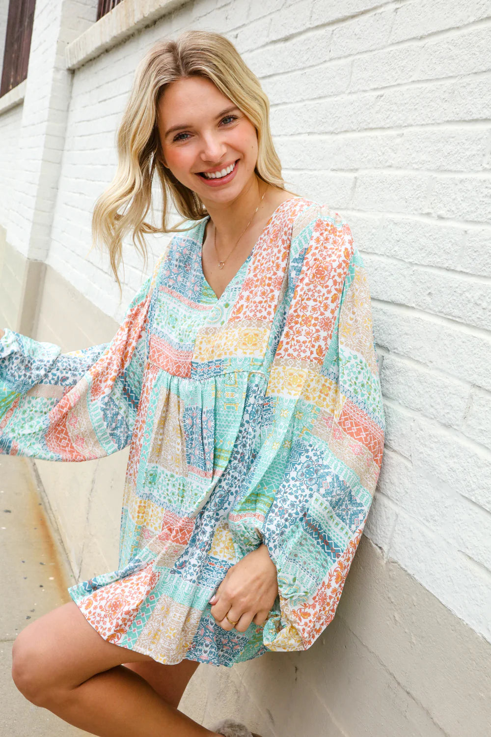 MINT PEACH BOHEMIAM PRINTED PATCHWORK 3/4 BUBBLE SLEEVE VNECK TOP-PLUS