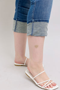 HIGH WAIST TUMMY CONTROL MEDIUM WASH BACK SHIELD POCKETS & CUFFED CAPRIS JUDY BLUE DENIM-PLUS