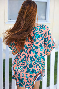 CORAL TEAL ANIMAL TOP-PLUS
