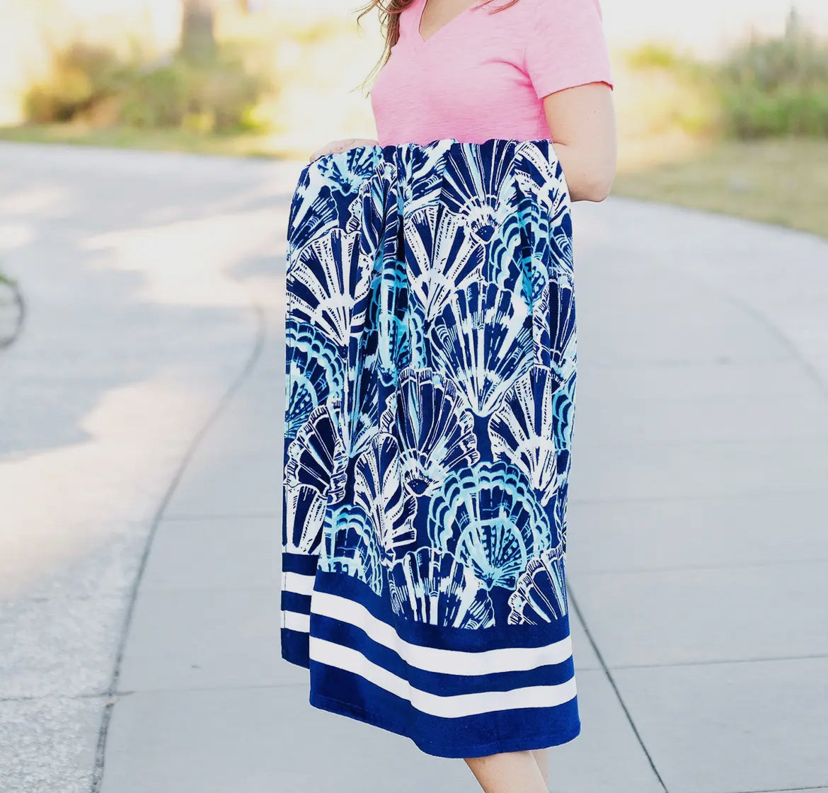 AQUAHOLIC VIV & LOU BEACH TOWELS