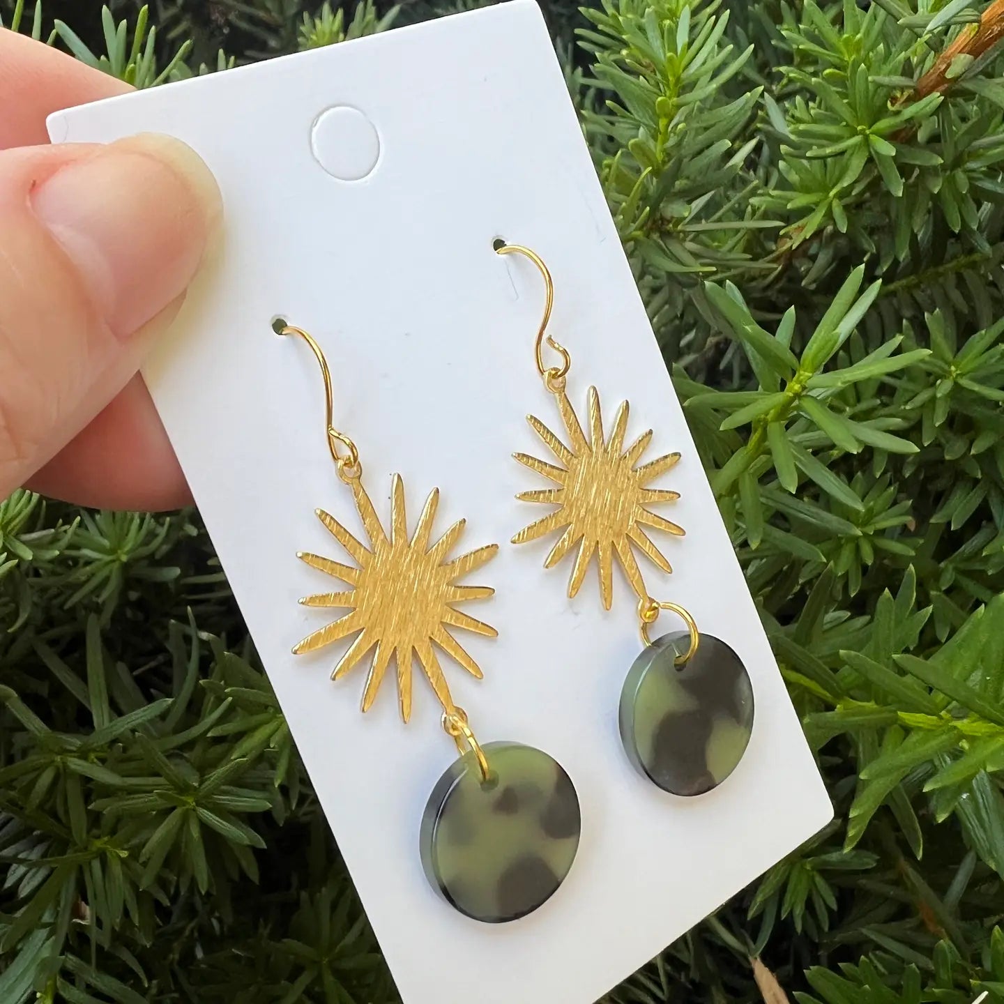 OLIVE GREEN SUNBURST METAL ACRYLIC STATEMENT DANGLY HANDMADE BBB EARRINGS