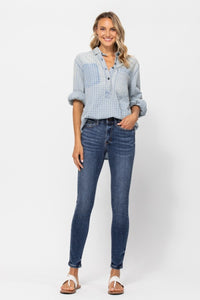 MEDIUM WASH MID RISE SKINNY WITH HANDSANDING JUDY BLUE DENIM-PLUS