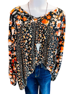 Black Rust Vneck Floral Peasant Knit Top- LARGE