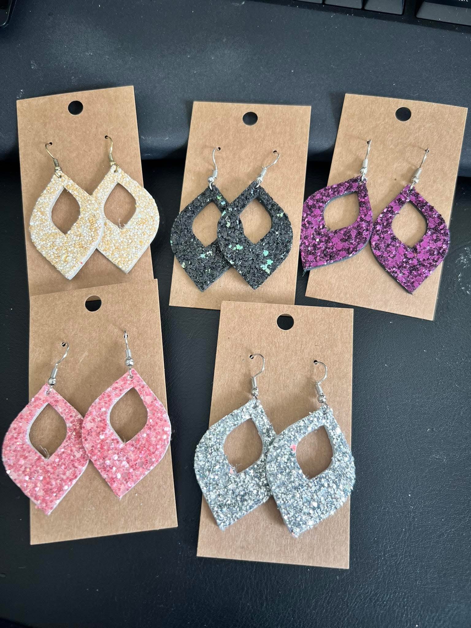 TEARDROP DIAMOND GLITTER OPEN-CENTER DESIGNED LEATHER HANDMADE EARRINGS BY B.O.D