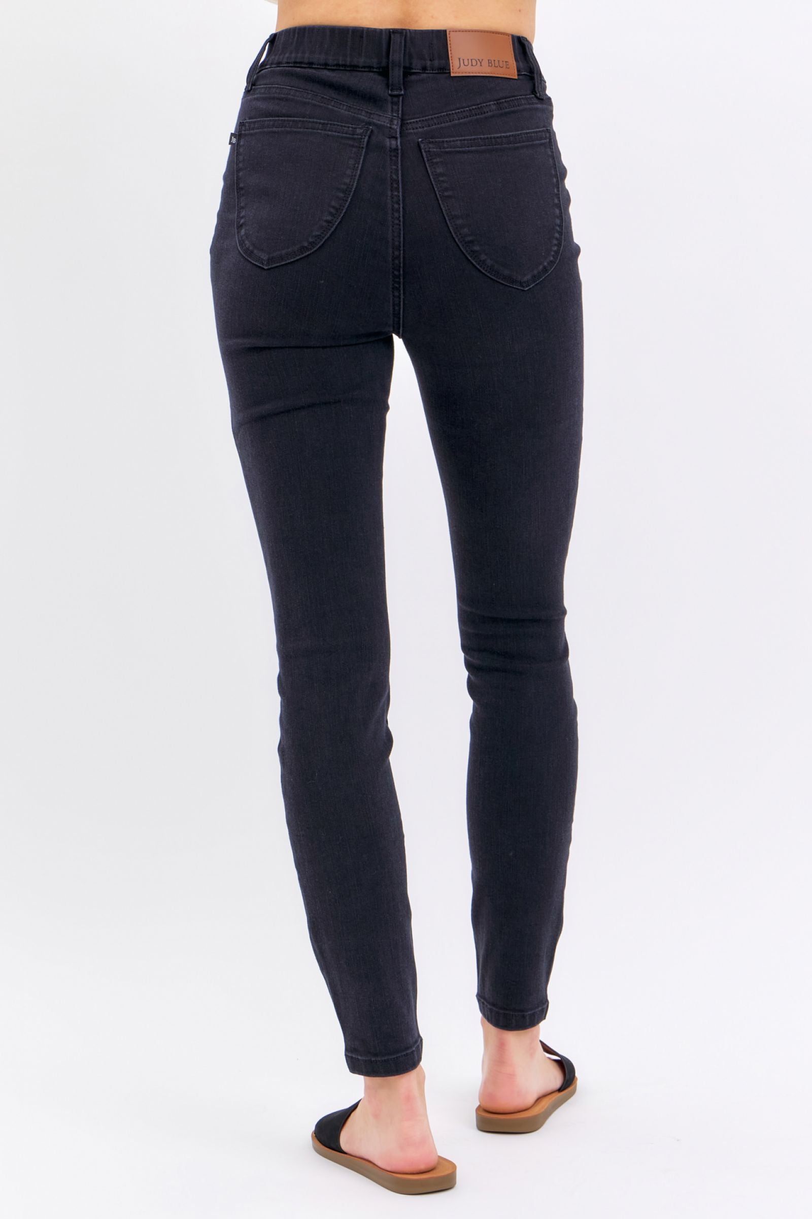 BLACK HIGH WAIST PULL ON SHIELD POCKETS SKINNY DENIM JUDY BLUE-PLUS