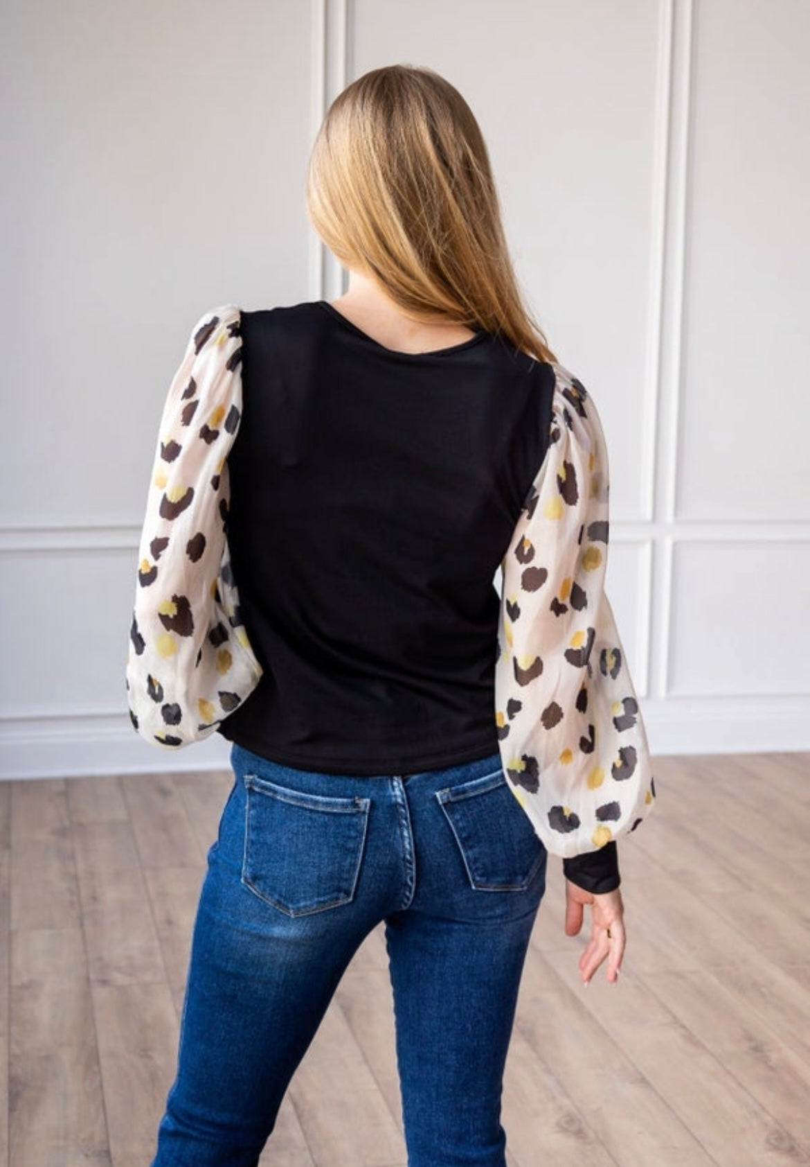 Black Gold Leopard Balloon Sleeve Dream Silky Chiffon Sleeve Top