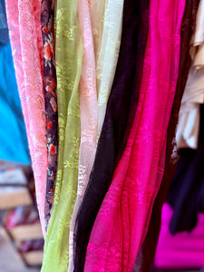 MESH LACE LUX LAYERING SEE THRU TOP LONG SLEEVE BLOUSE=GREAT FOR LAYERING UNDER TEES & OVERALLS, ETC.