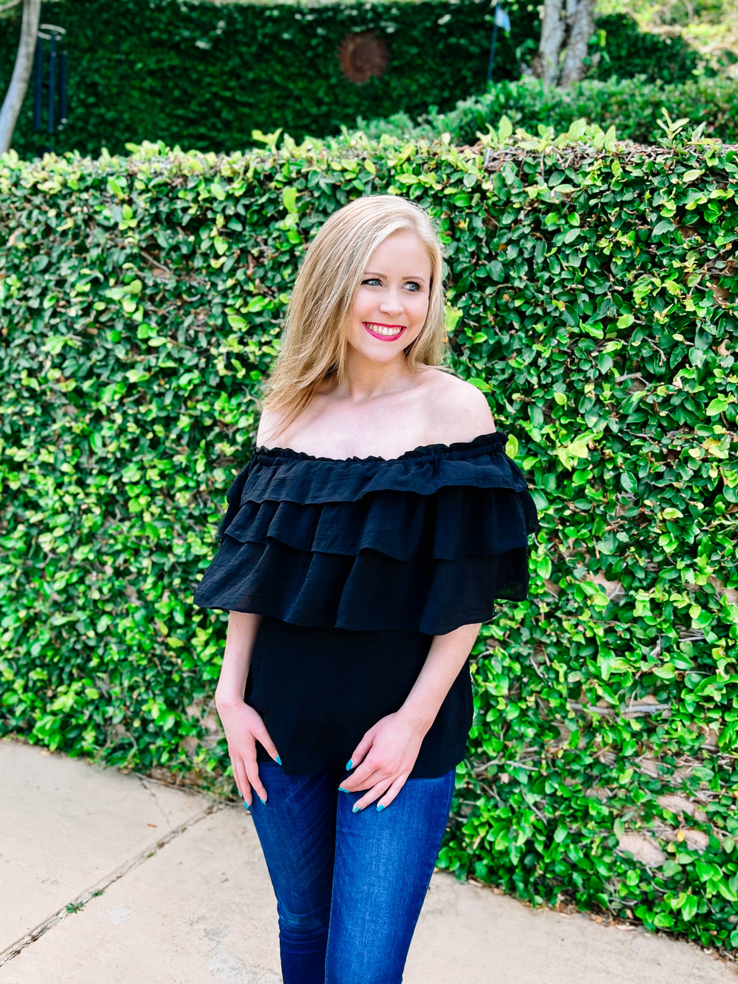 Black Ruffle Off/On Shoulder Top