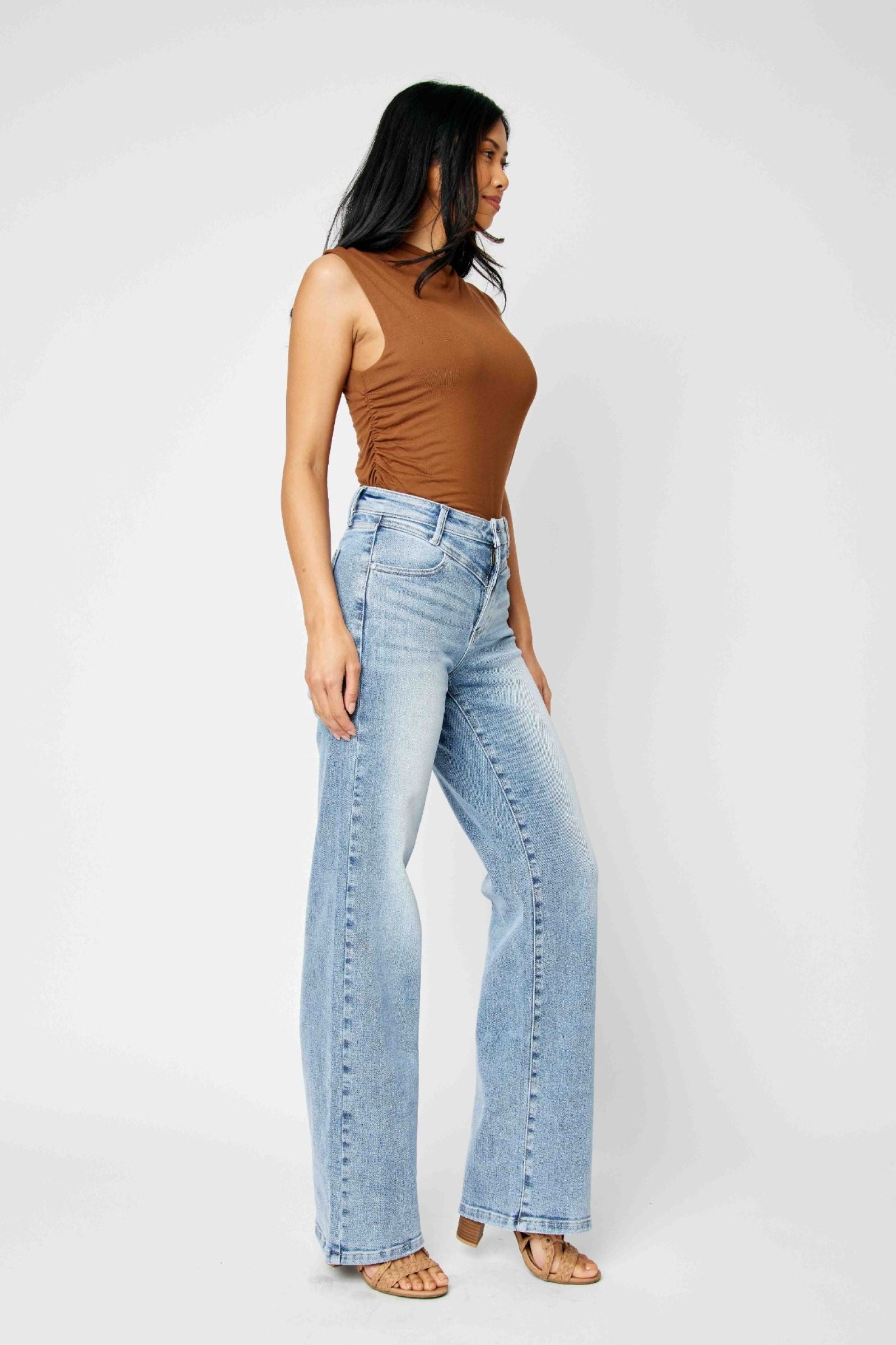 JUDY BLUE HIGH WAIST FRONT YOKE RETRO WIDE MEDIUM WASH DENIM