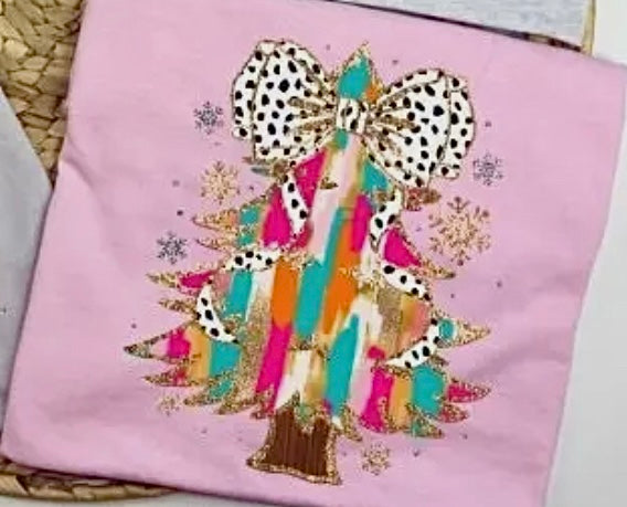 COLORFUL CHRISTMAS TREE WATERCOLOR DALMATIAN BOW PINK SHORT SLEEVE TEE
