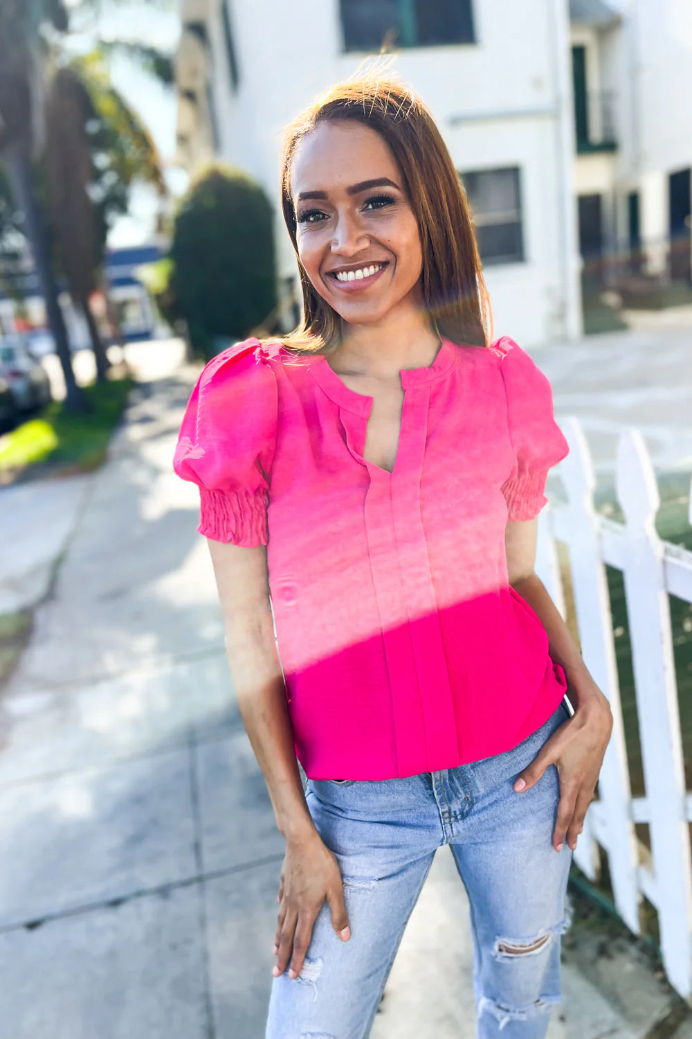 FUCHSIA PINK CRINKLED WOVEN SYNCHED RUCHED SLEEVE TOP