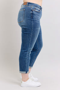 MID RISE VINTAGE WASH DARK WASH NON DESTROY BOYFRIEND FIT JUDY BLUE DENIM-PLUS