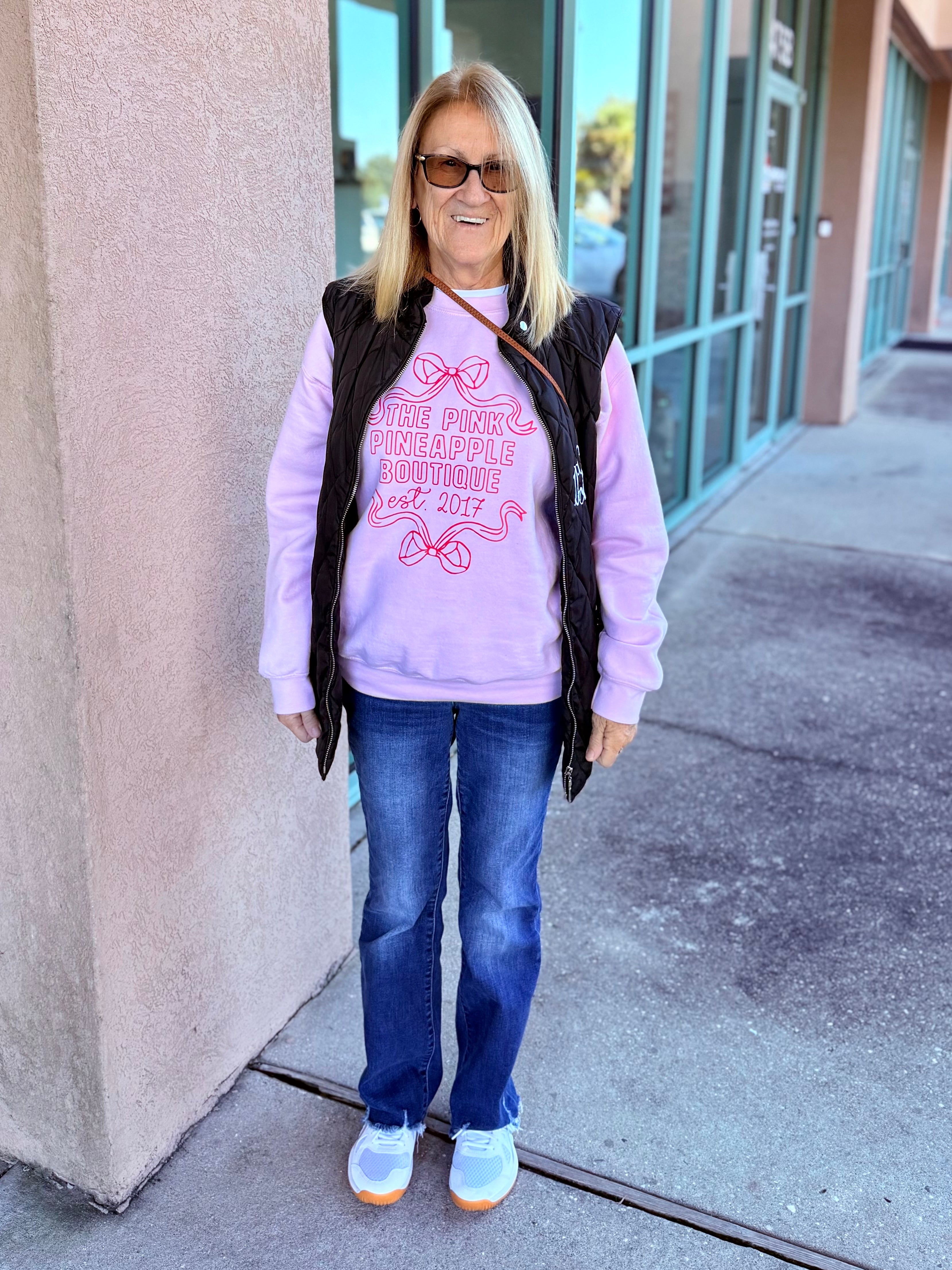 THE PINK PINEAPPLE BOUTIQUE LOGO SWEATSHIRT EST 2017 RIBBON BOWS PINK