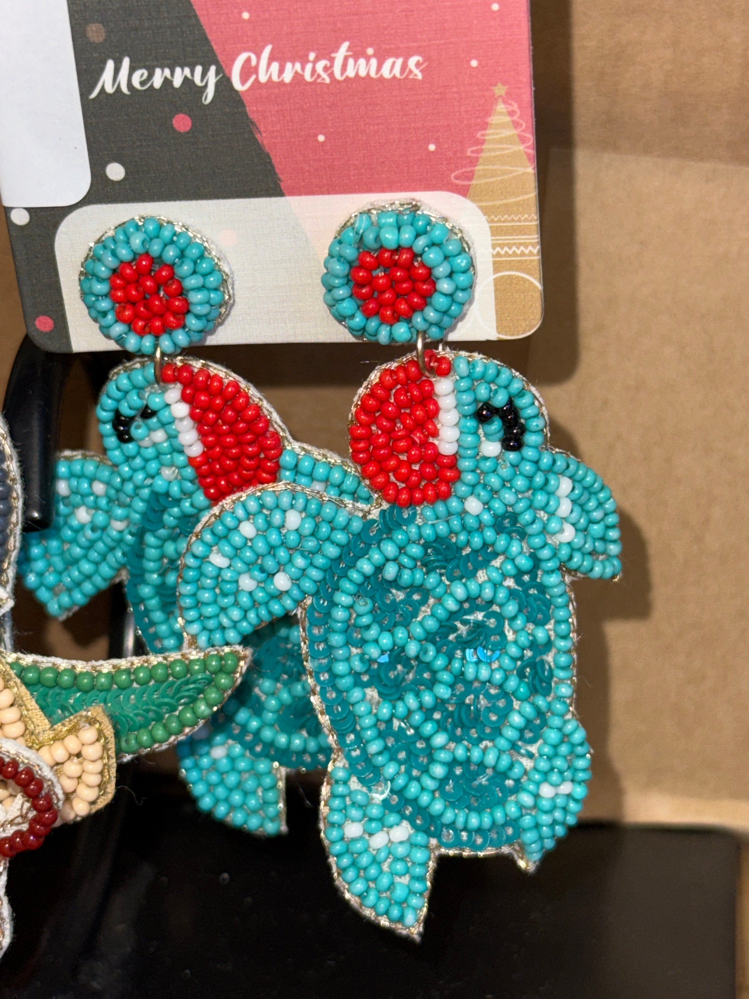 SEEDBEAD SANTA HAT BLUE SEA TURTLE EARRINGS
