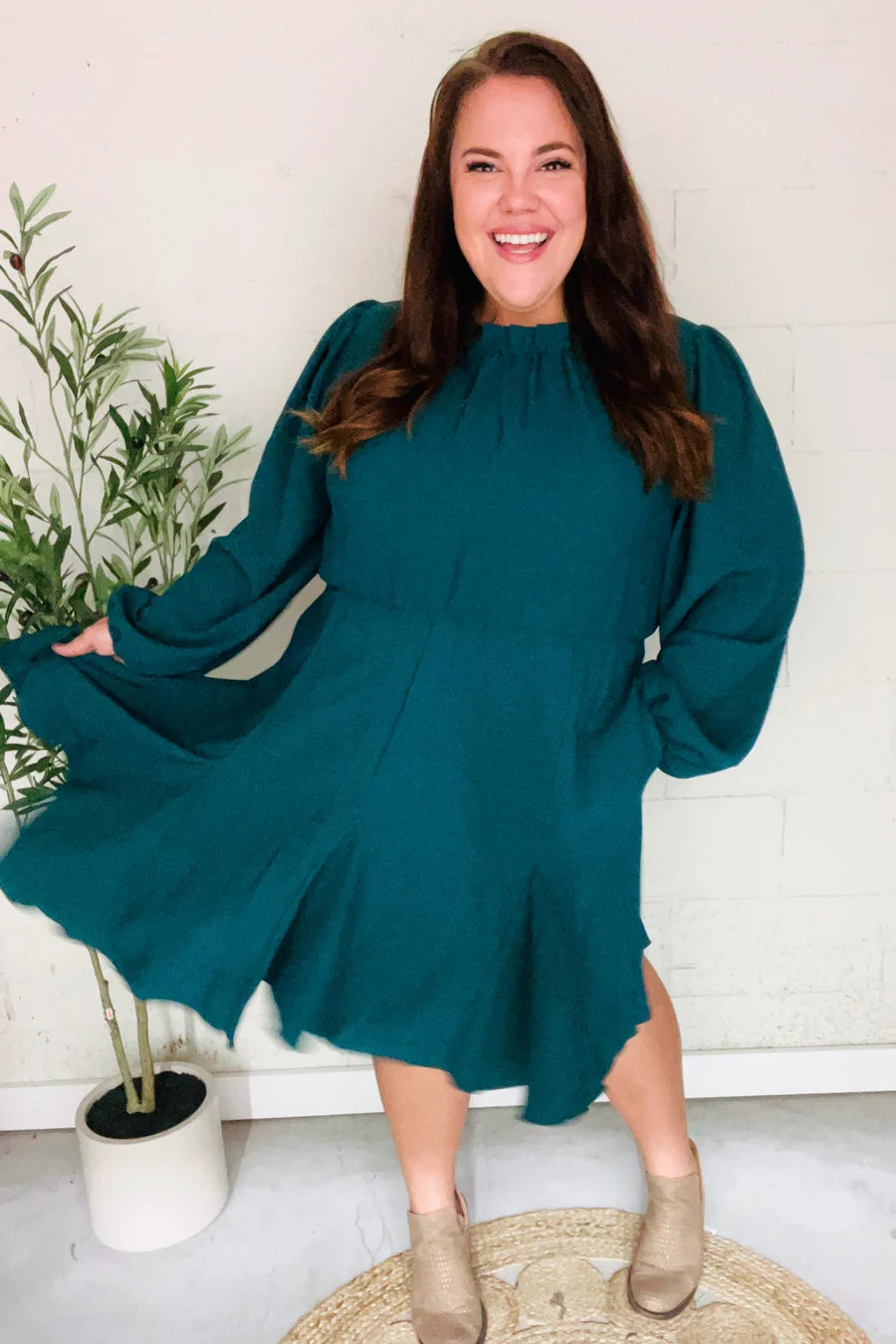 HUNTER GREEN MOCK RUFFLE NECK WOVEN DRESS