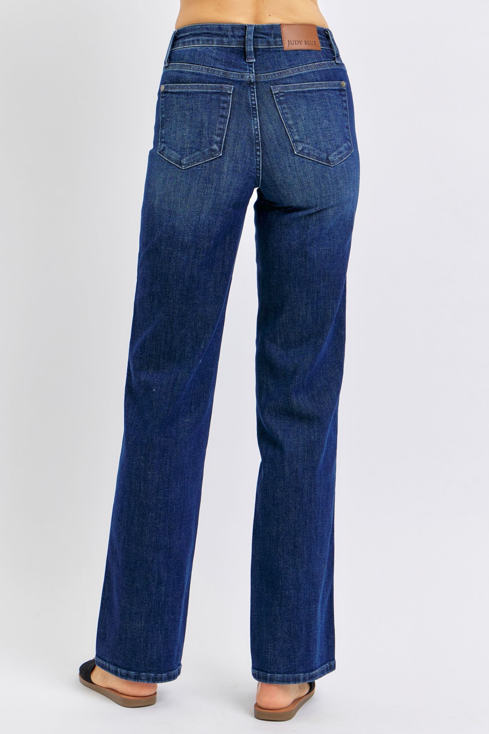 JUDY BLUE MID RISE TUMMY CONTROL CLASSIC STRAIGHT DARKWASH DENIM-PLUS