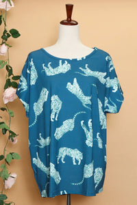 BLUE TIGER PRINT TOP