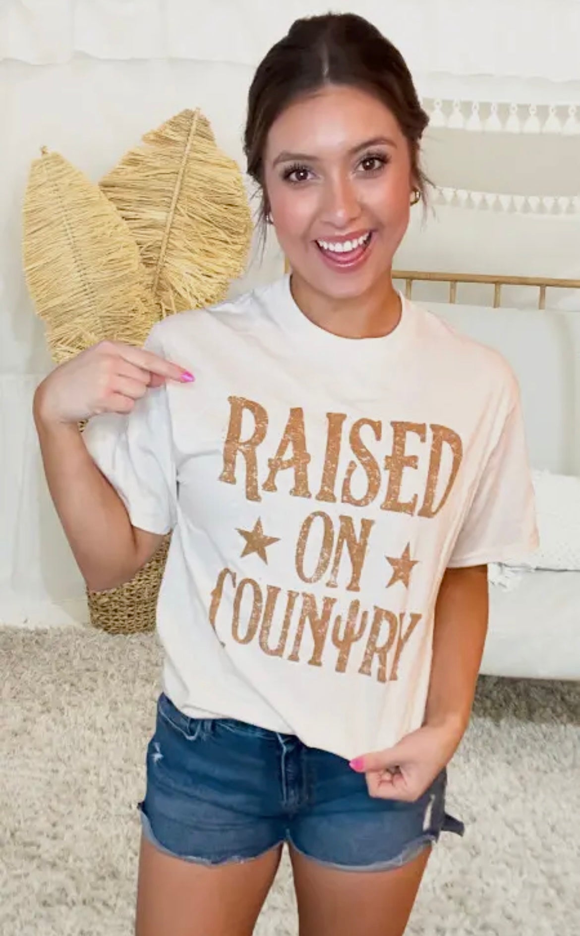 RAISED ON COUNTRY TEE