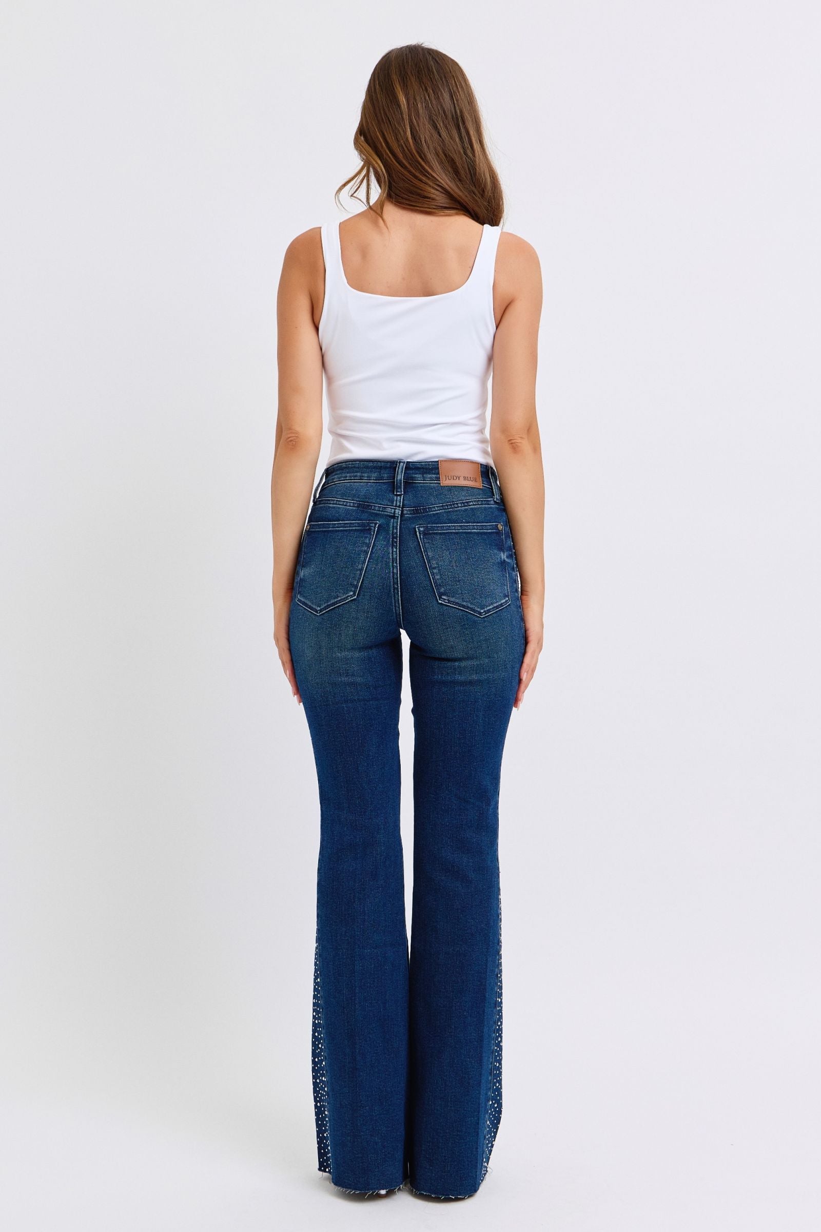 DARKWASH MID RISE RHINESTONE SIDE PANEL DETAIL FLARE JUDY BLUE DENIM-PLUS