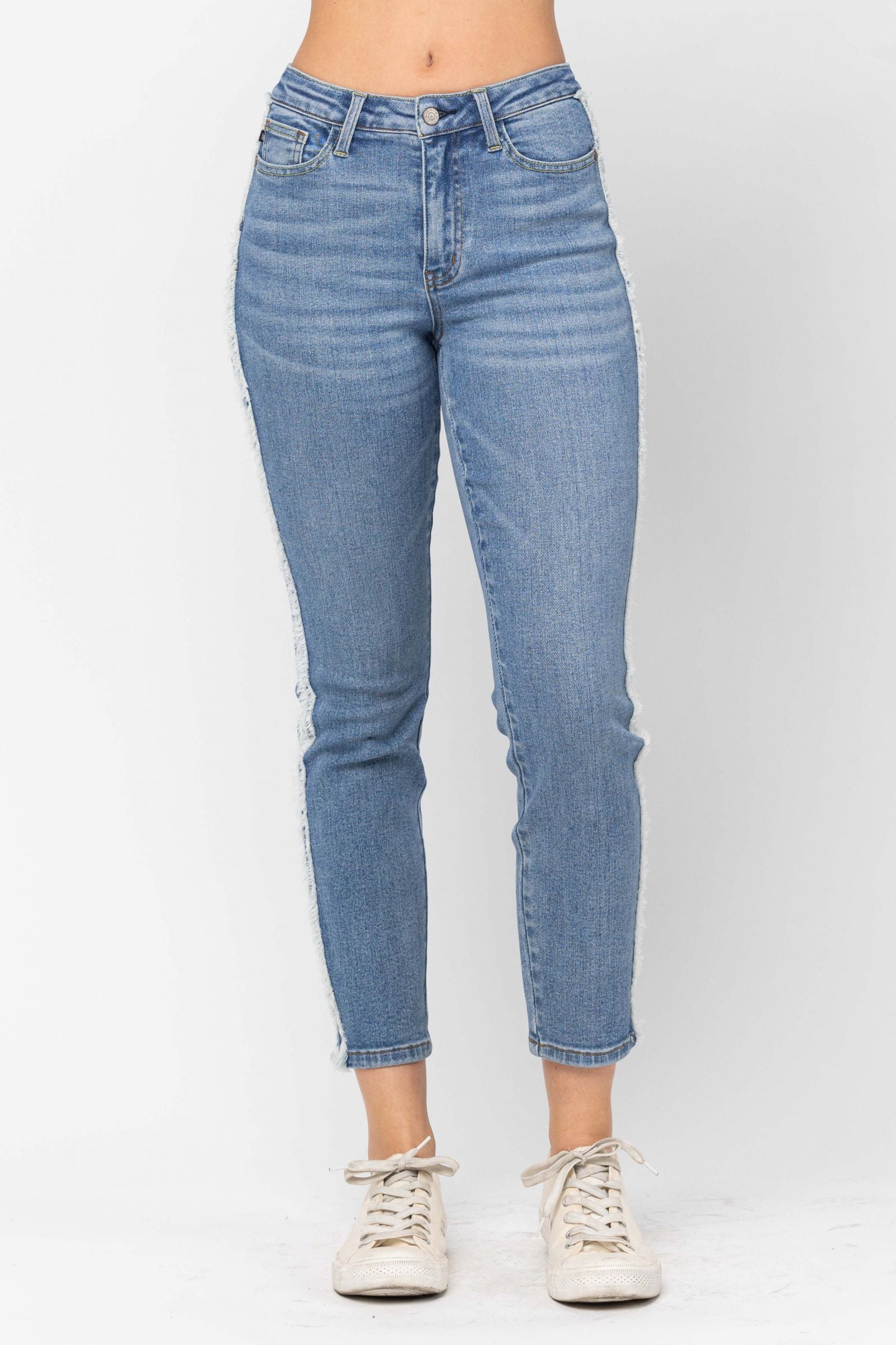 MEDIUM WASH HIGH WAIST SLIM SIDE SEAM FRAYED DETAIL JUDY BLUE DENIM