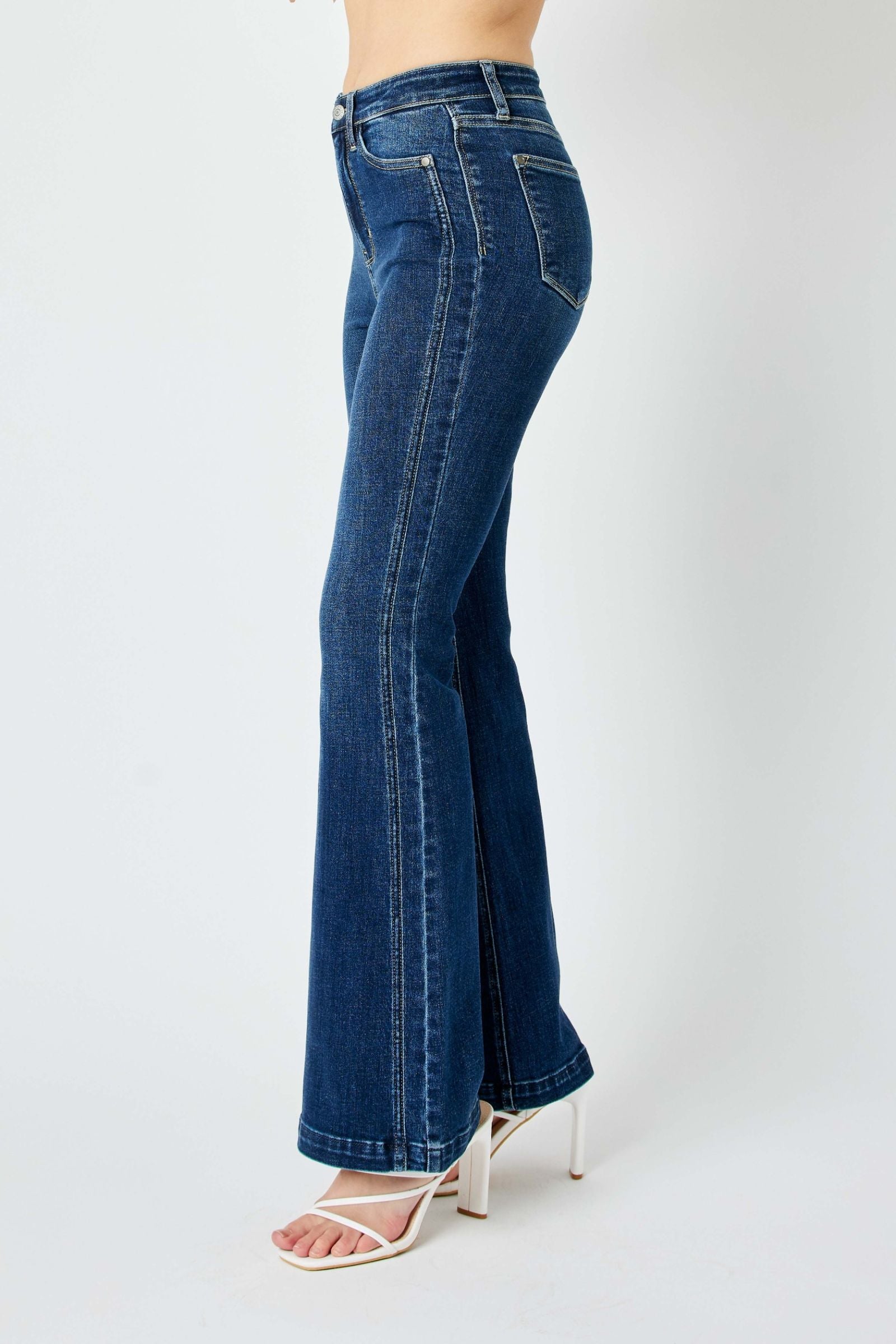 HIGH WAIST ANGLED SIDE SEAM DETAIL FLARE DENIM JUDY BLUE DARKWASH