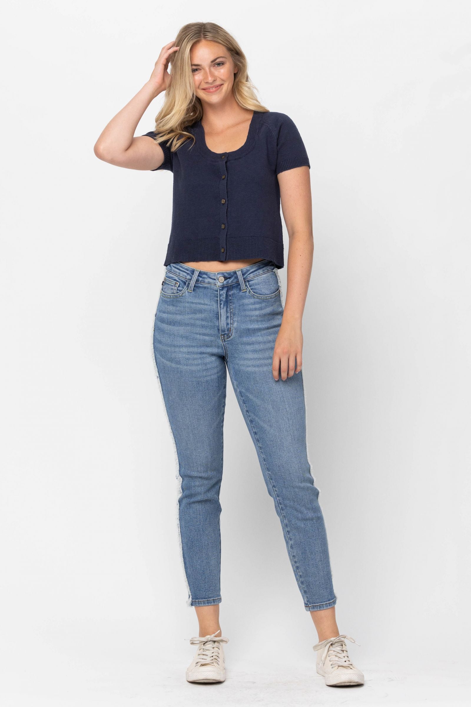 MEDIUM WASH HIGH WAIST SLIM SIDE SEAM FRAYED DETAIL JUDY BLUE DENIM
