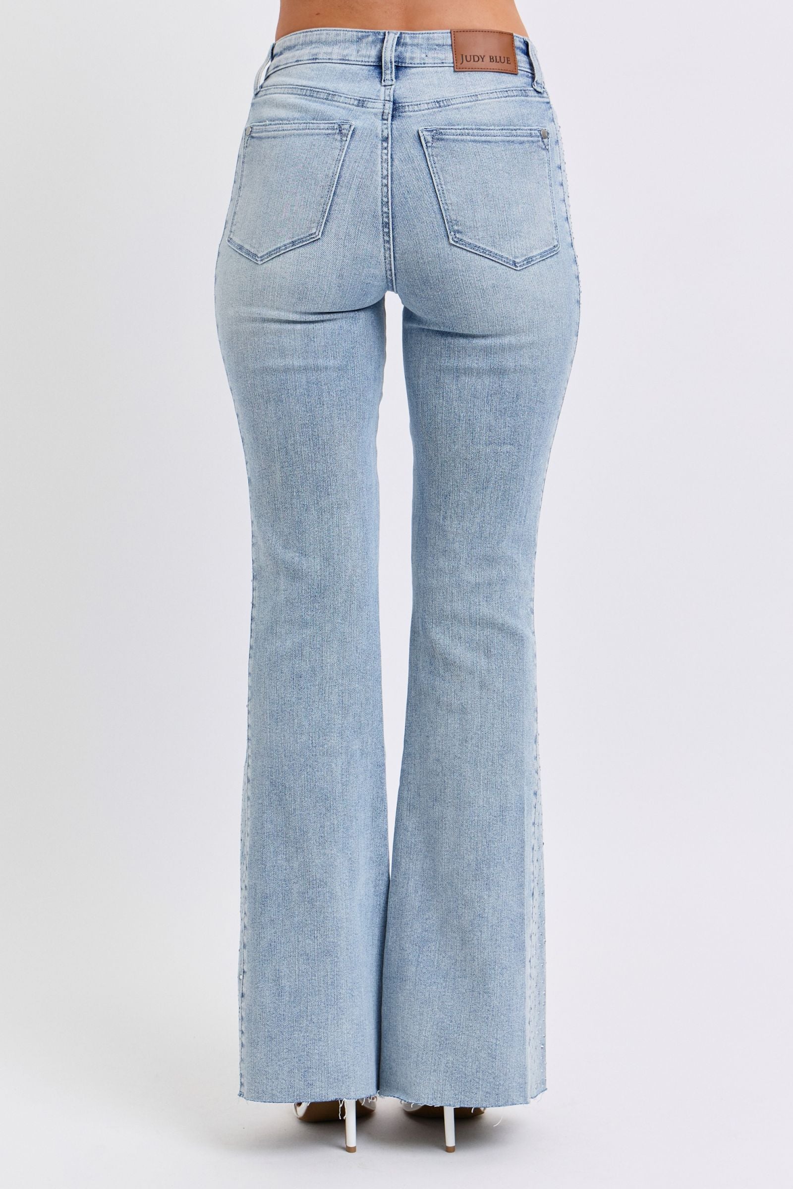 MID RISE RHINESTONE LIGHT WASH SIDE PANEL DETAIL FLARE DENIM JUDY BLUE