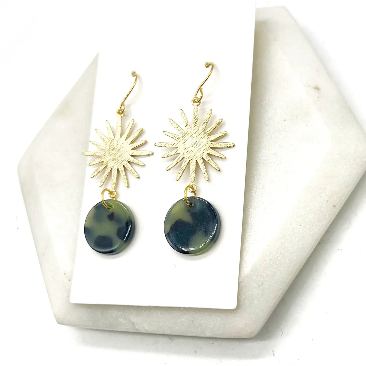 OLIVE GREEN SUNBURST METAL ACRYLIC STATEMENT DANGLY HANDMADE BBB EARRINGS