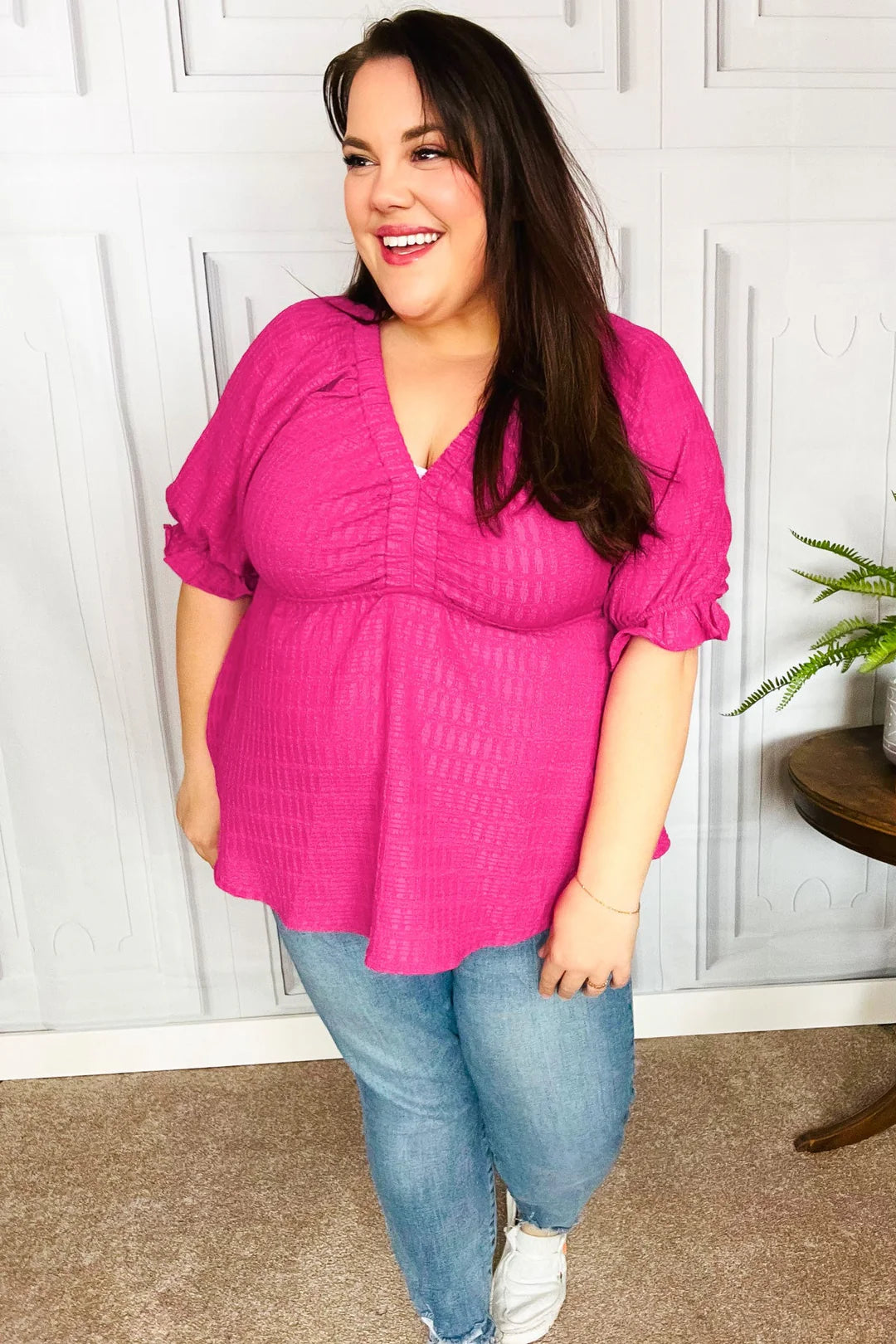 MAGENTA FUCHSIA TEXTURED VNECK BABYDOLL TOP