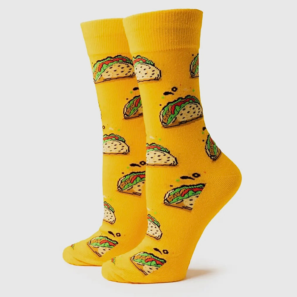 TWO LEFT FEET IT'S YO BIRTHDAY GIFT - CARD & SOCK SET