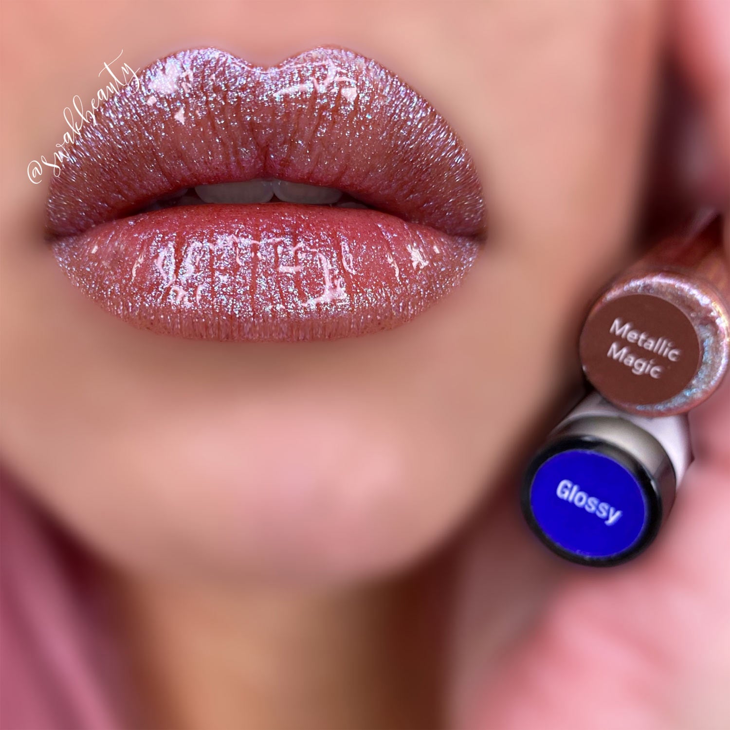METALLIC MAGIC LONG LASTING LIPSENSE LIPSTICK