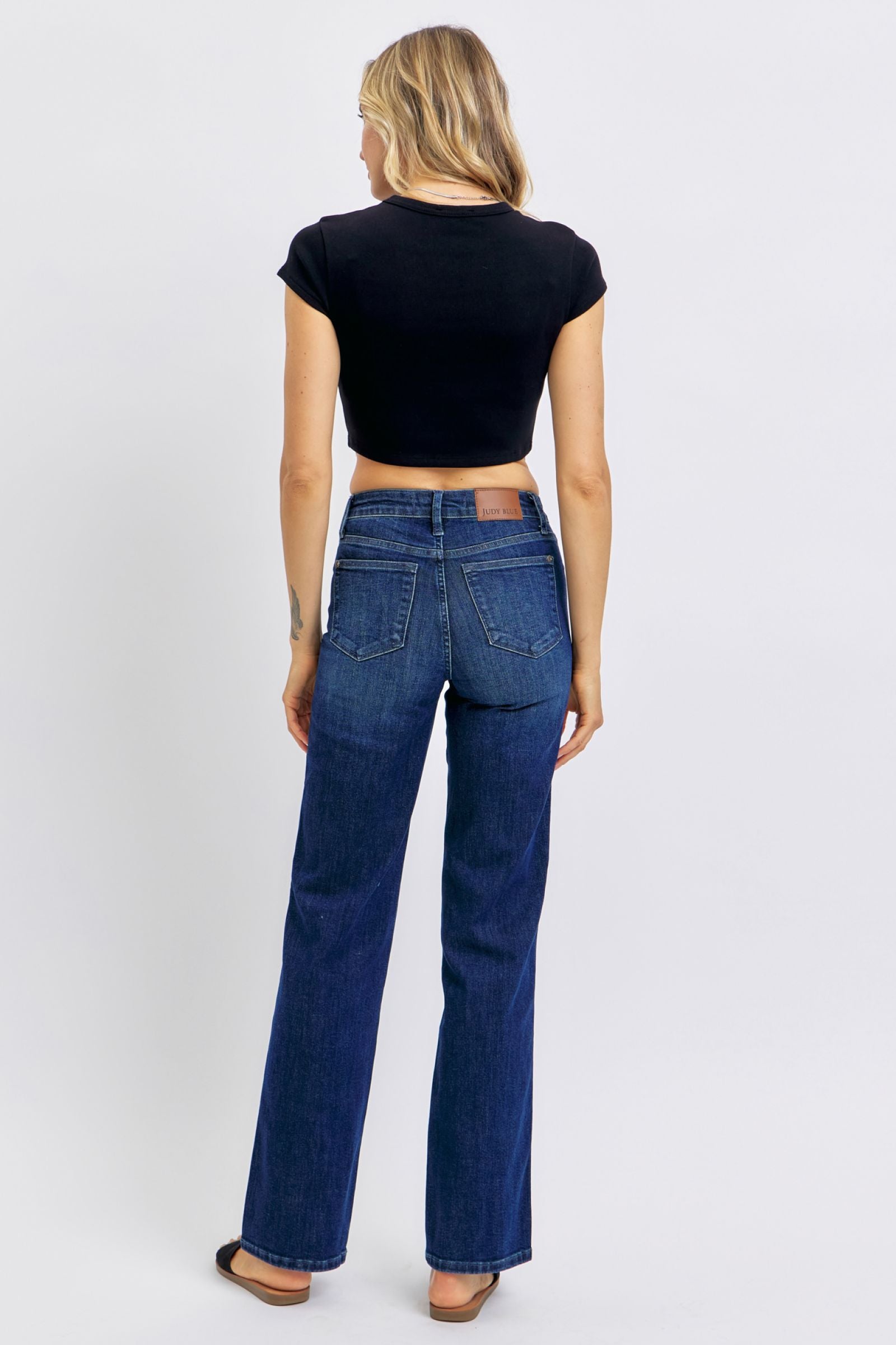 JUDY BLUE MID RISE TUMMY CONTROL CLASSIC STRAIGHT DARKWASH DENIM