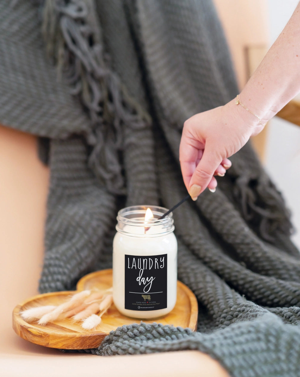 13 OZ MASON JAR LAUNDRY DAY MILKHOUSE CANDLE CO