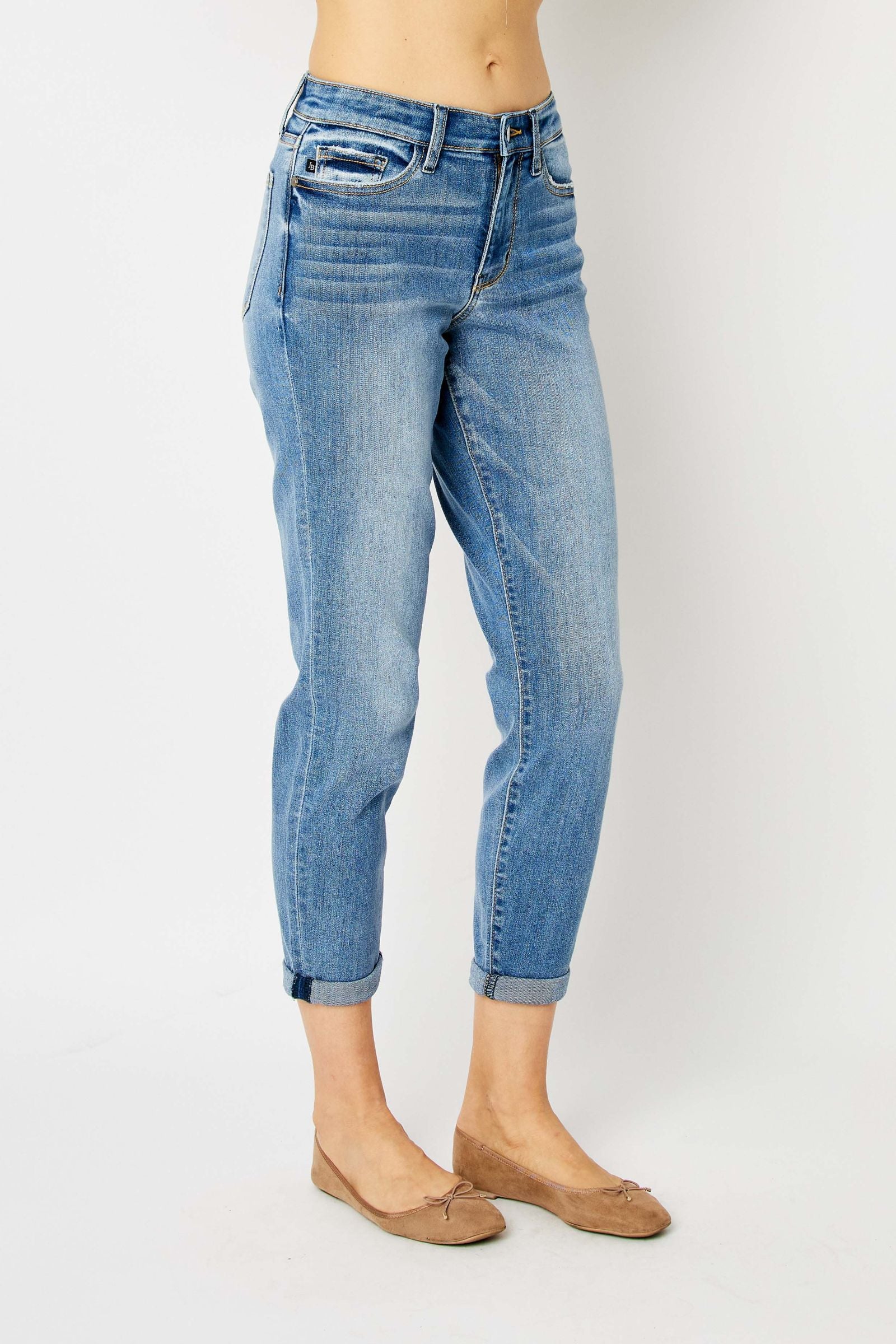 MEDIUM WASH MIDRISE CUFFED SLIM JUDY BLUE DENIM-PLUS