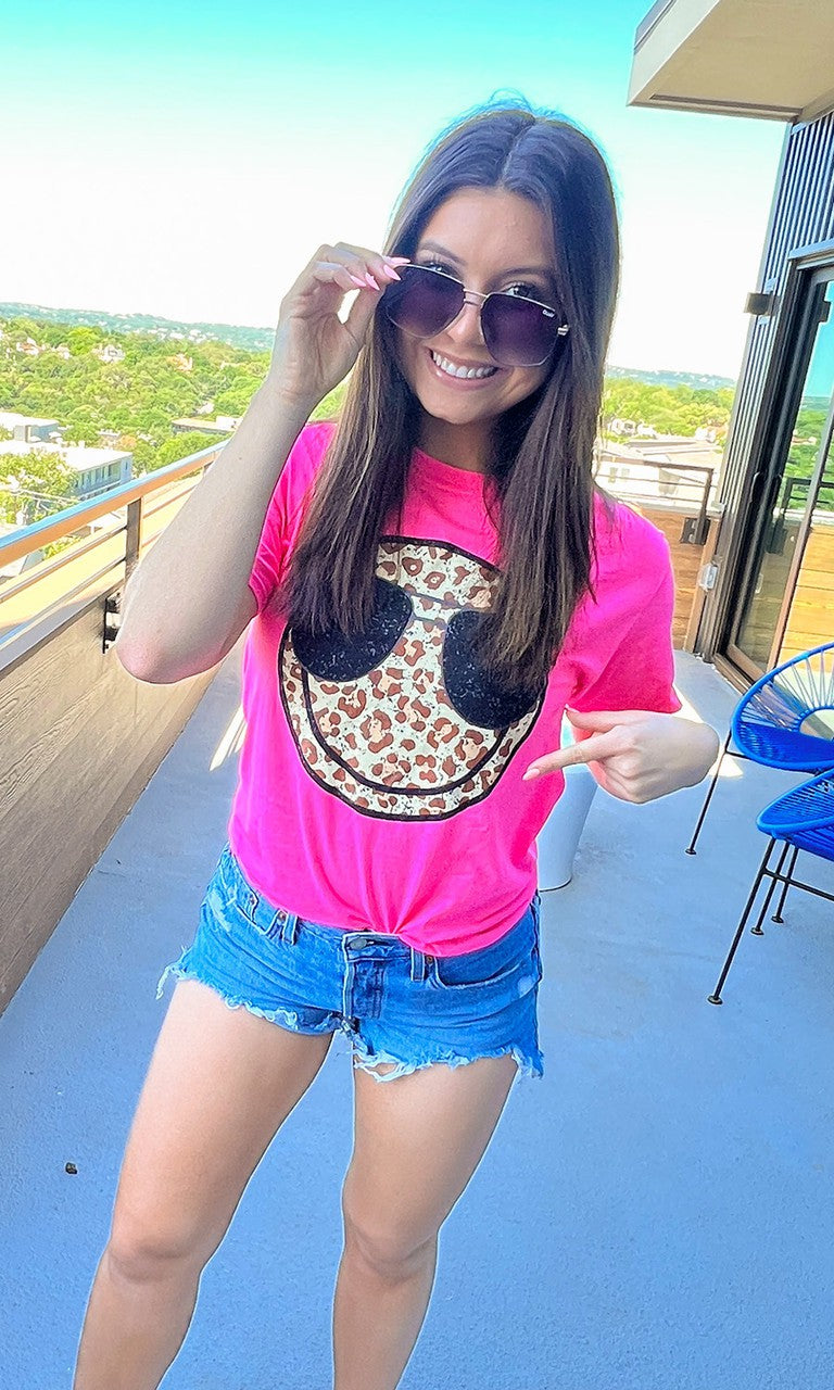 NEON PINK LEOPARD SMILEY TEE