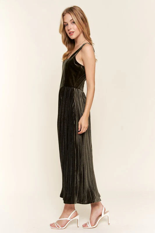 OLIVE STRAPPY VELVET HOLIDAY MAXI DRESS