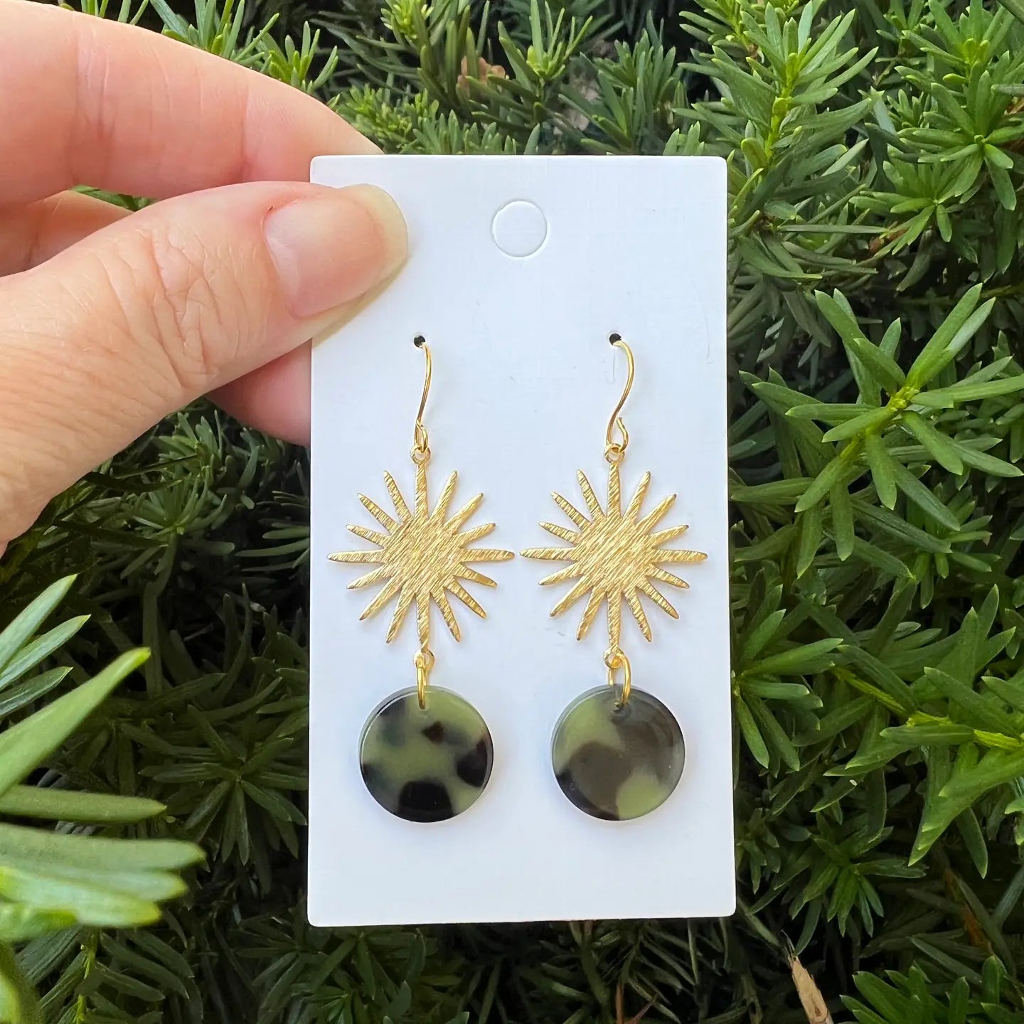OLIVE GREEN SUNBURST METAL ACRYLIC STATEMENT DANGLY HANDMADE BBB EARRINGS