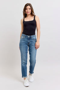 MID RISE VINTAGE WASH DARK WASH NON DESTROY BOYFRIEND FIT JUDY BLUE DENIM-PLUS