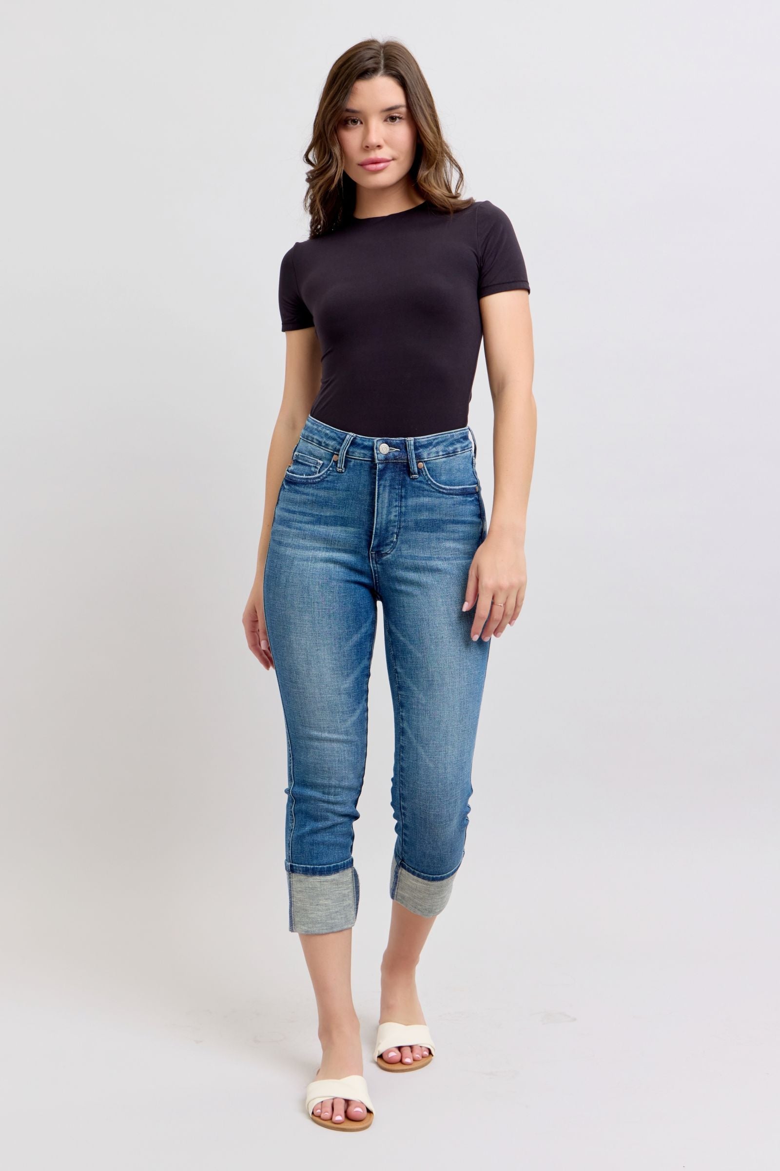 HIGH WAIST TUMMY CONTROL MEDIUM WASH BACK SHIELD POCKETS & CUFFED CAPRIS JUDY BLUE DENIM