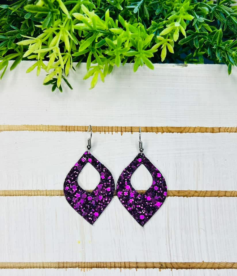 TEARDROP DIAMOND GLITTER OPEN-CENTER DESIGNED LEATHER HANDMADE EARRINGS BY B.O.D