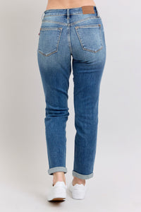 MID RISE VINTAGE WASH DARK WASH NON DESTROY BOYFRIEND FIT JUDY BLUE DENIM-PLUS