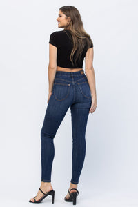 MEDIUM WASH HIGH WAIST PULL ON SKINNY WITH FRONT+BACK PATCH POCKETS JUDY BLUE DENIM-PLUS