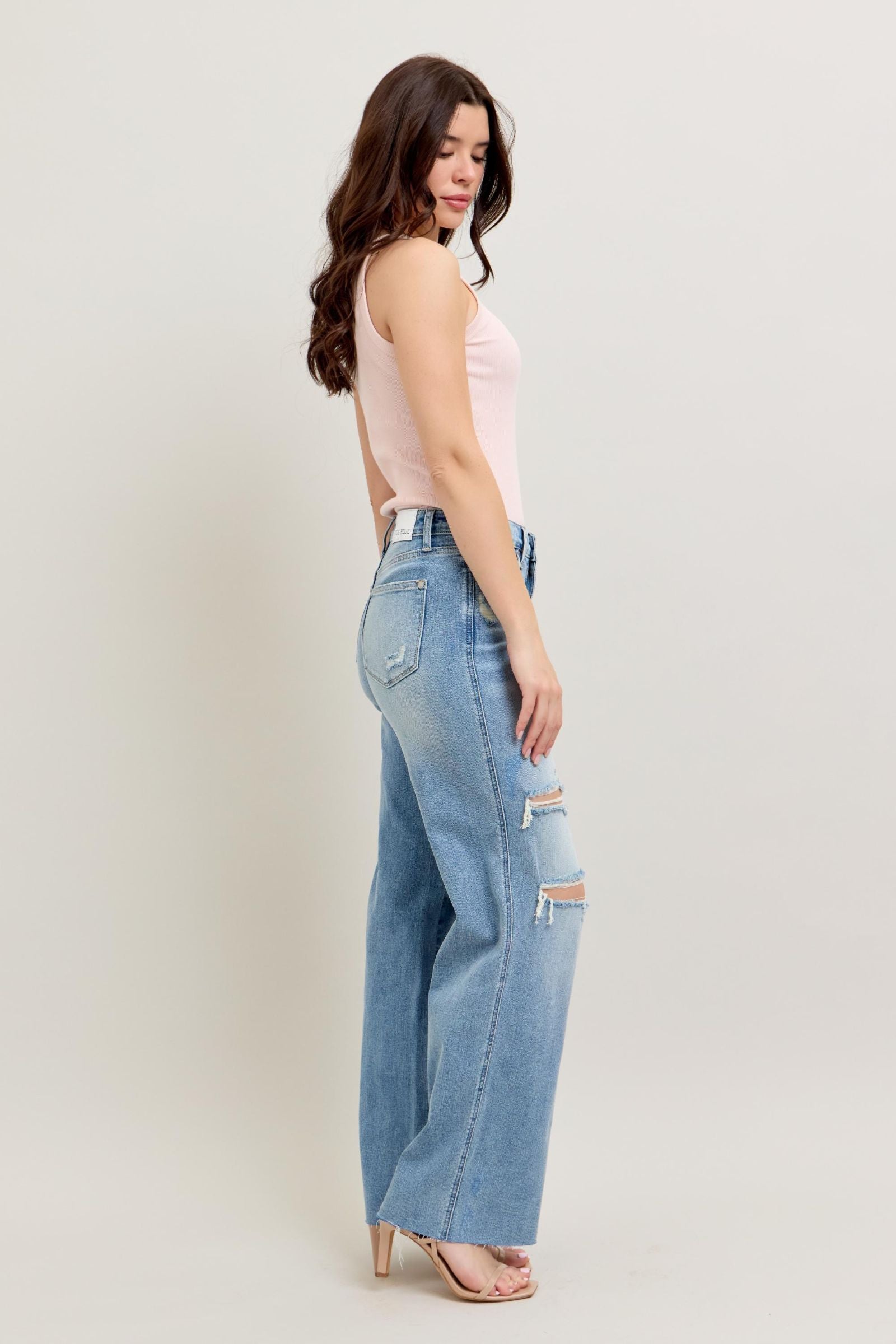 LIGHT WASH MID RISE TUMMY CONTROL DESTROYED WIDE LEG JUDY BLUE DENIM
