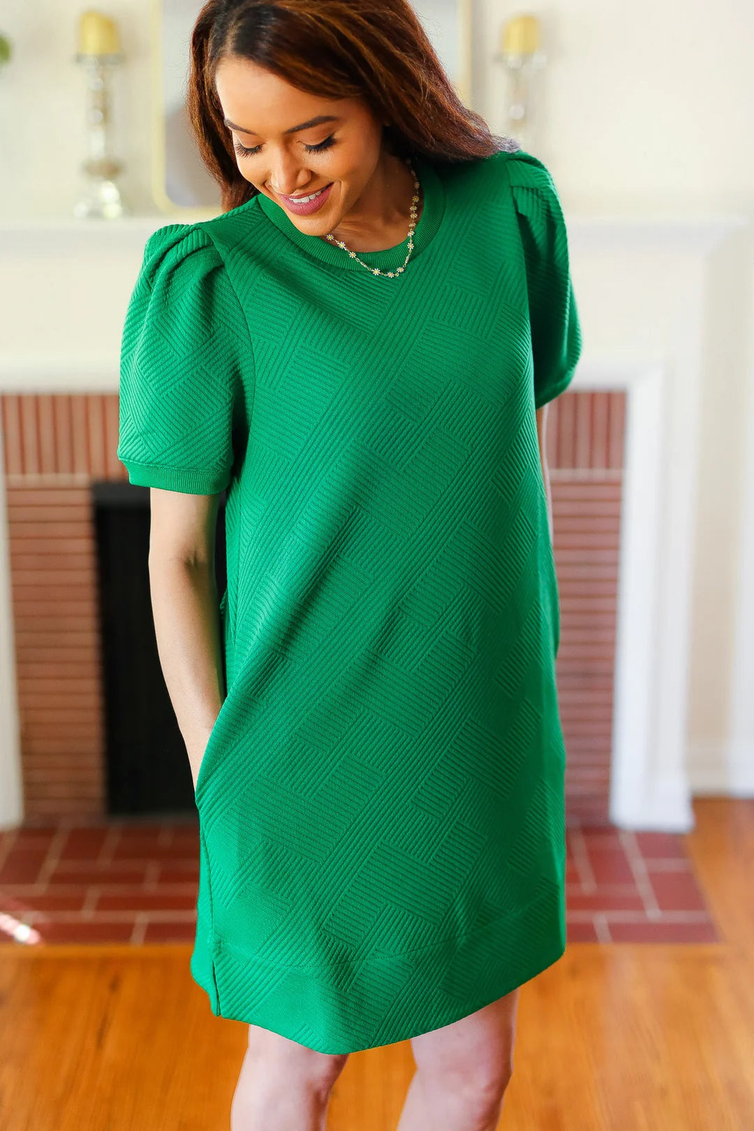 ROYAL KELLY GREEN TEXTURED PUFF SLEEVE DRESS- SMALL